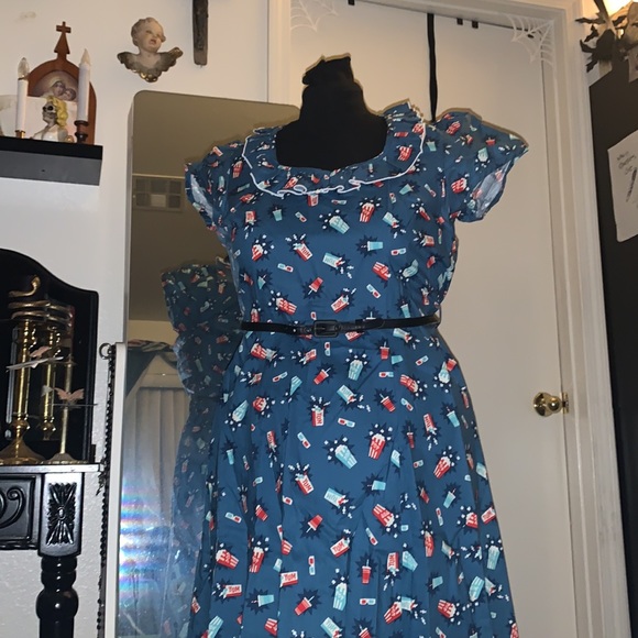 Bernie Dexter Dress - Picture 2 of 5